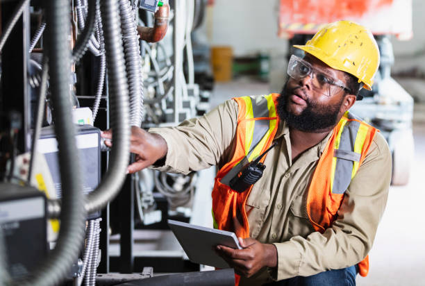 Best Circuit Breaker Repair  in Hamlet, IN